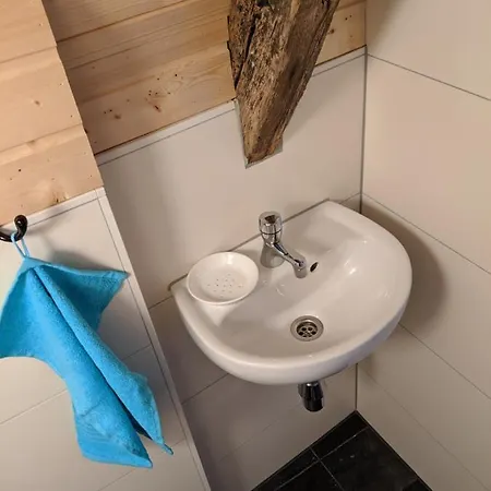 Hohe Rheinstrasse Neun - Ferienhaus Apartmán *