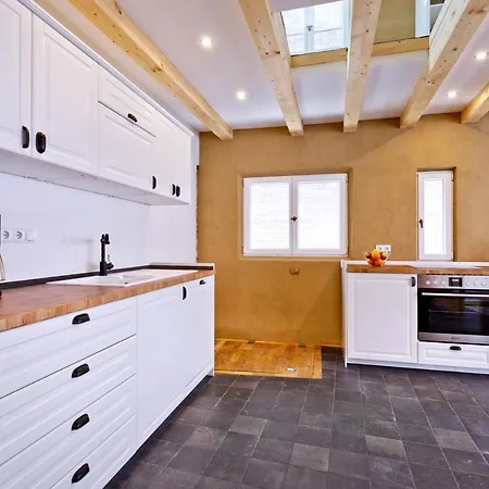 Apartmán Hohe Rheinstrasse Neun - Ferienhaus Rees